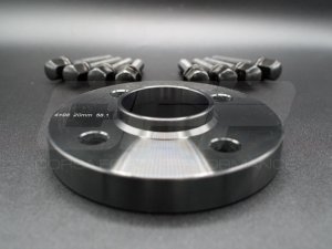 FIAT 500 Wheel Spacers - CFP - 20mm - Black - set of 2 w/ extended bolts